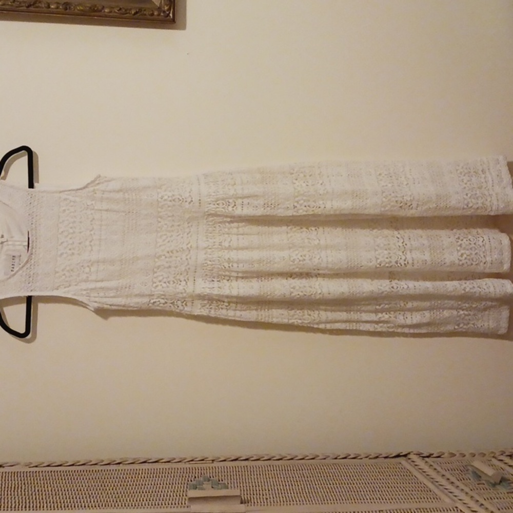 SABINE..White..size M